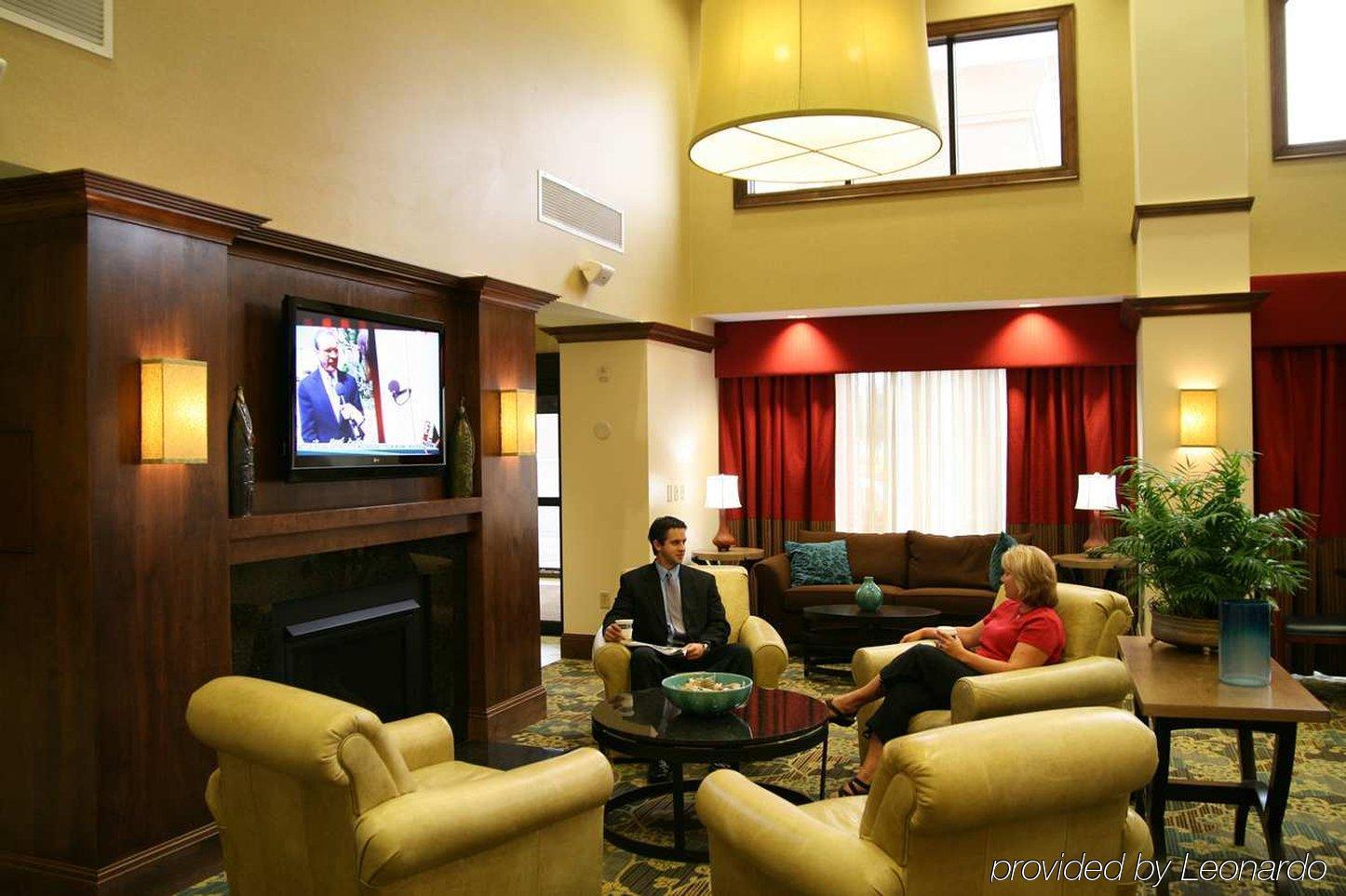 Hampton Inn & Suites Columbus Polaris Interior photo